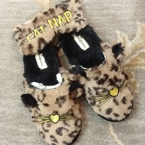 dearfoam cat nap slippers